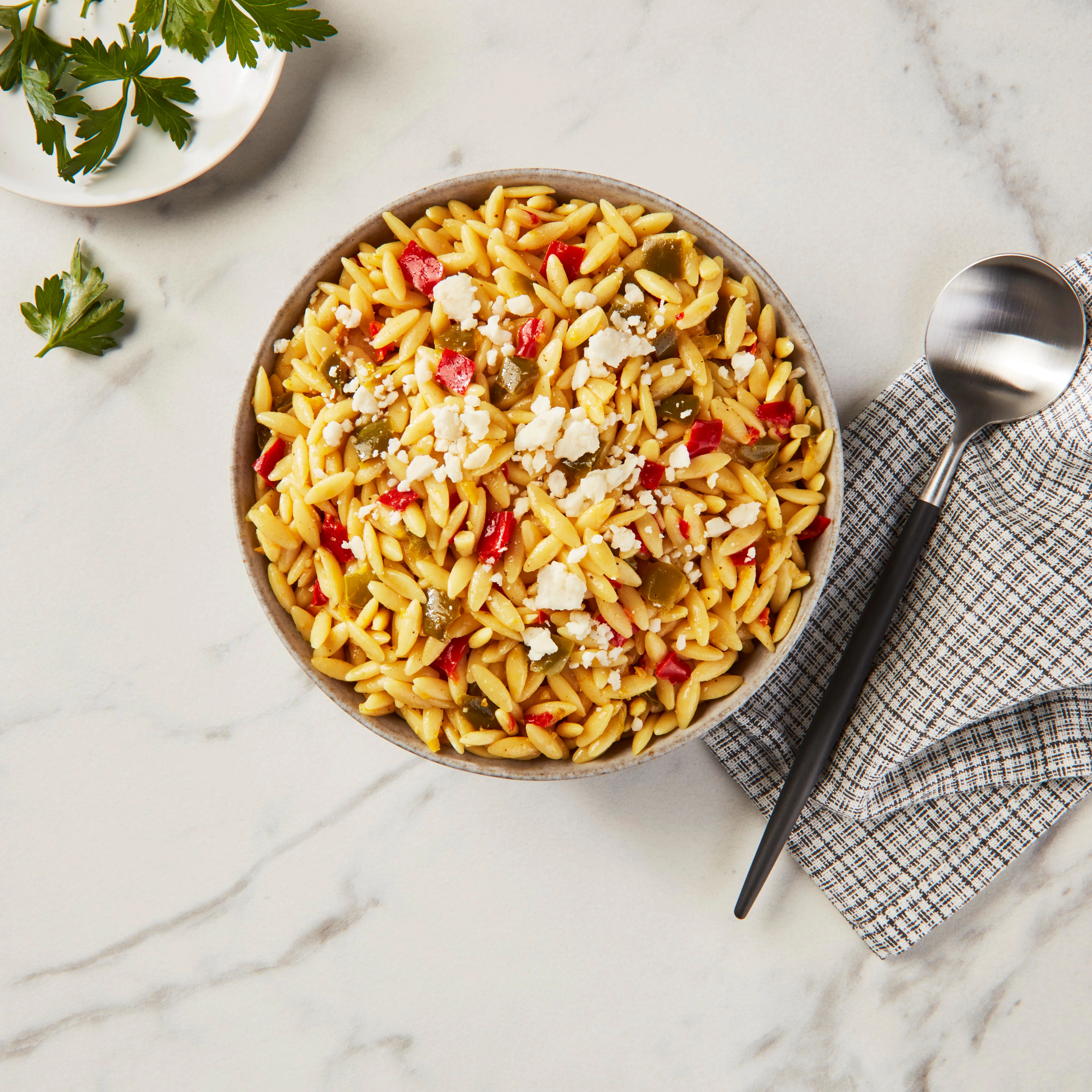 WFC 3323 ValueAdd GreekOrzoWLemonFeta Lifestyle