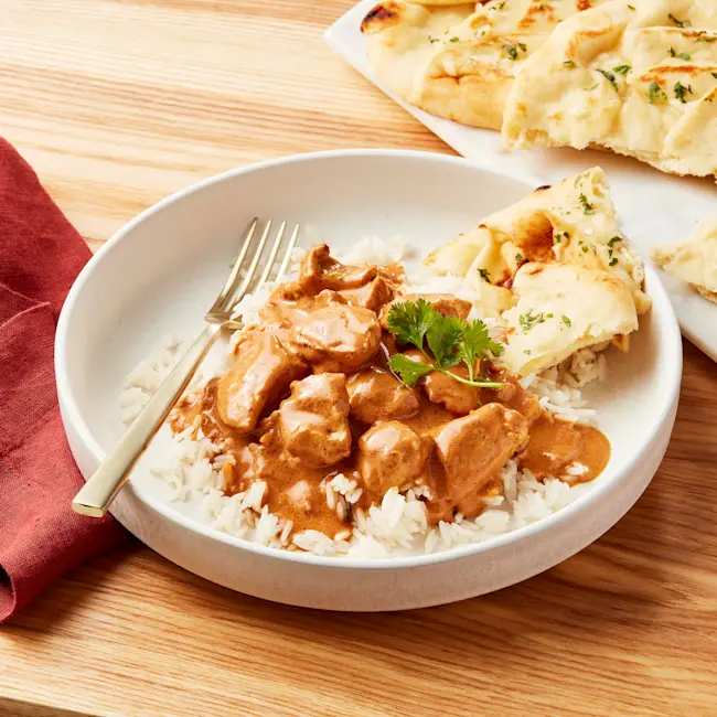 WFC 7050 7109 Chicken Thighs BonelessSkinless Lifestyle 1x1