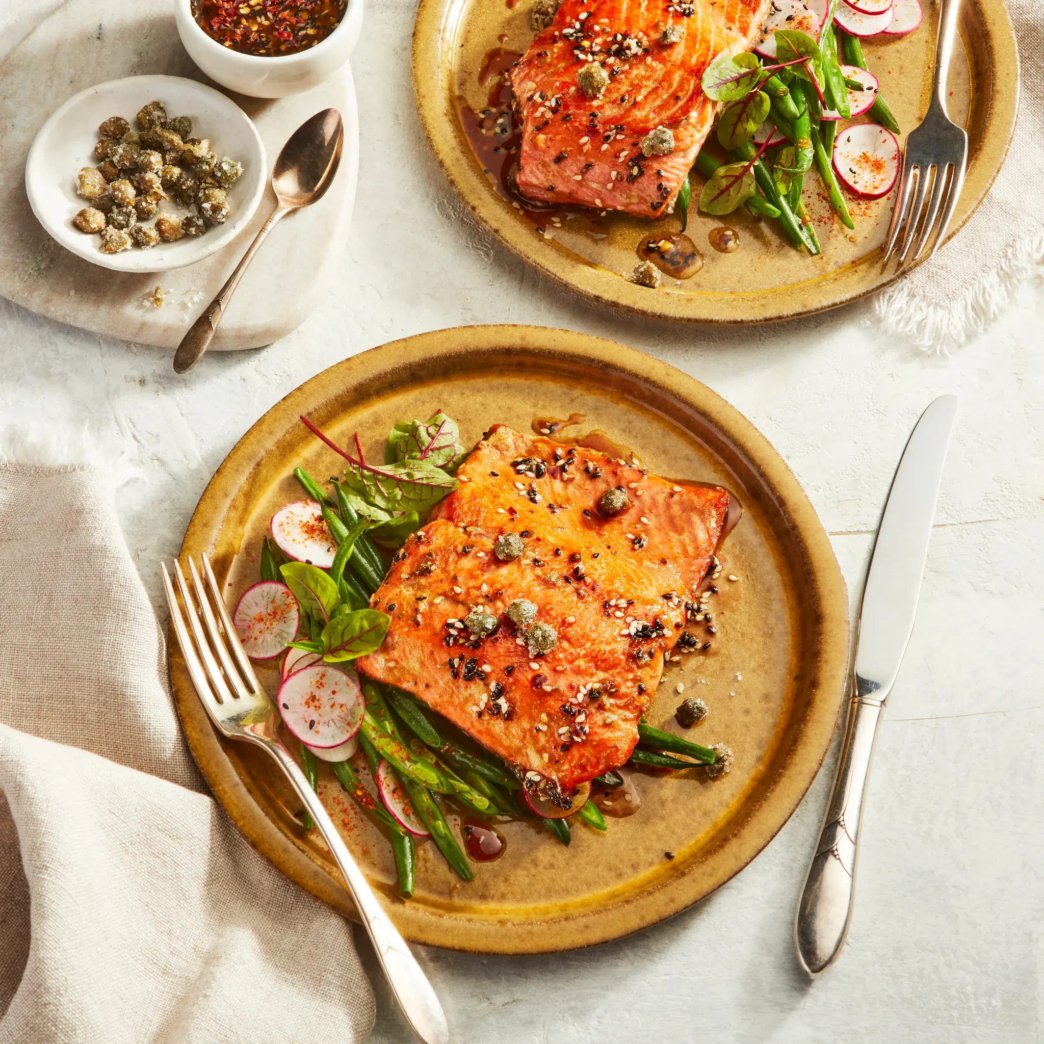 WFC 5022 5235 Seafood Salmon Sockeye SkinOnFillets Lifestyle 1x1