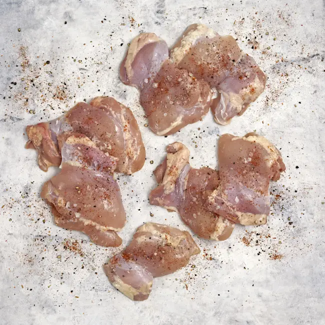 WFC_7049_7108_Chicken_Thighs_BonelessSkinless_Raw.webp