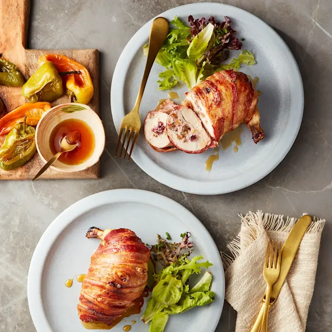WFC 7002 7074 6939 Chicken Breast Supreme Lifestyle 1x1