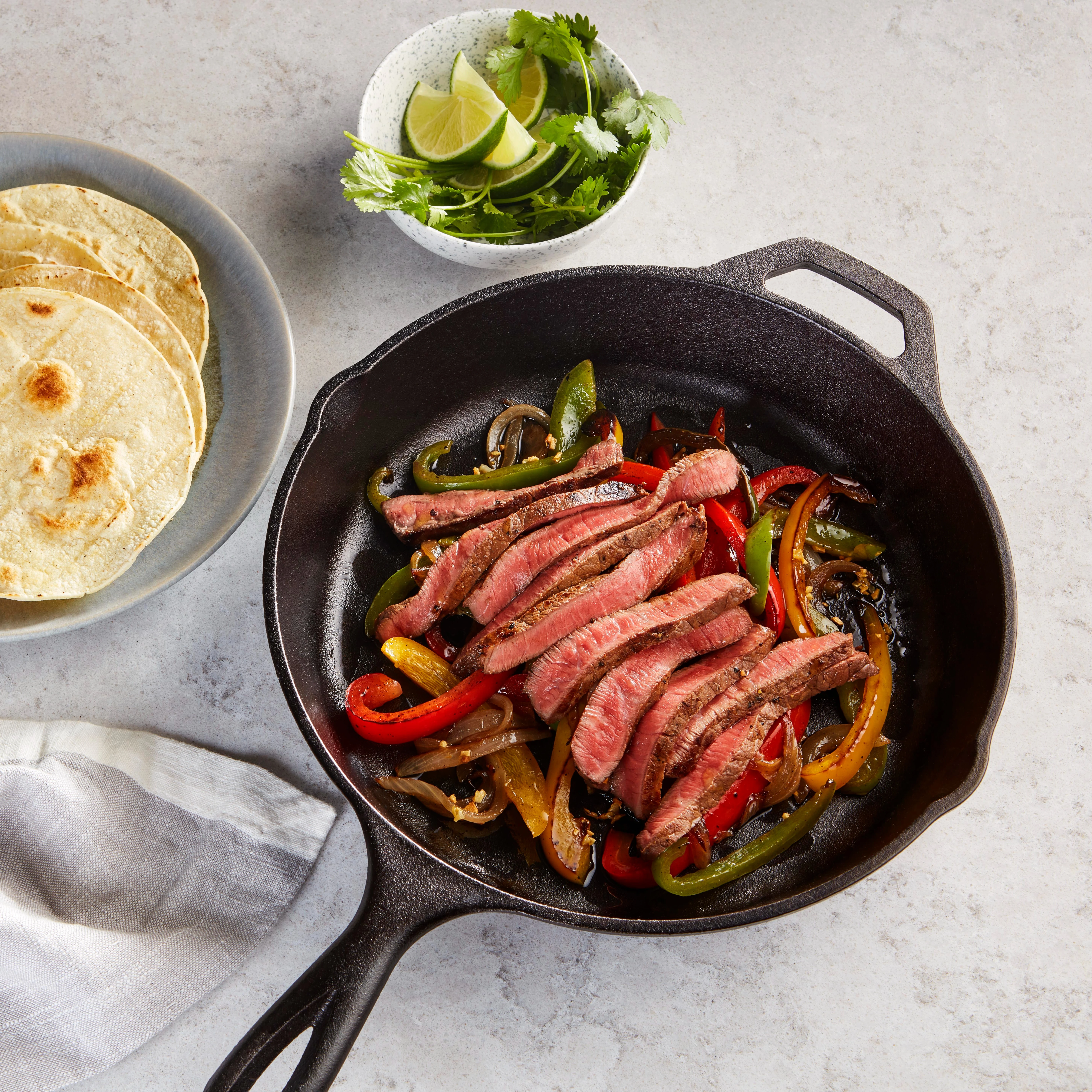 WFC 6228 Beef Steak InsideRound Lifestyle