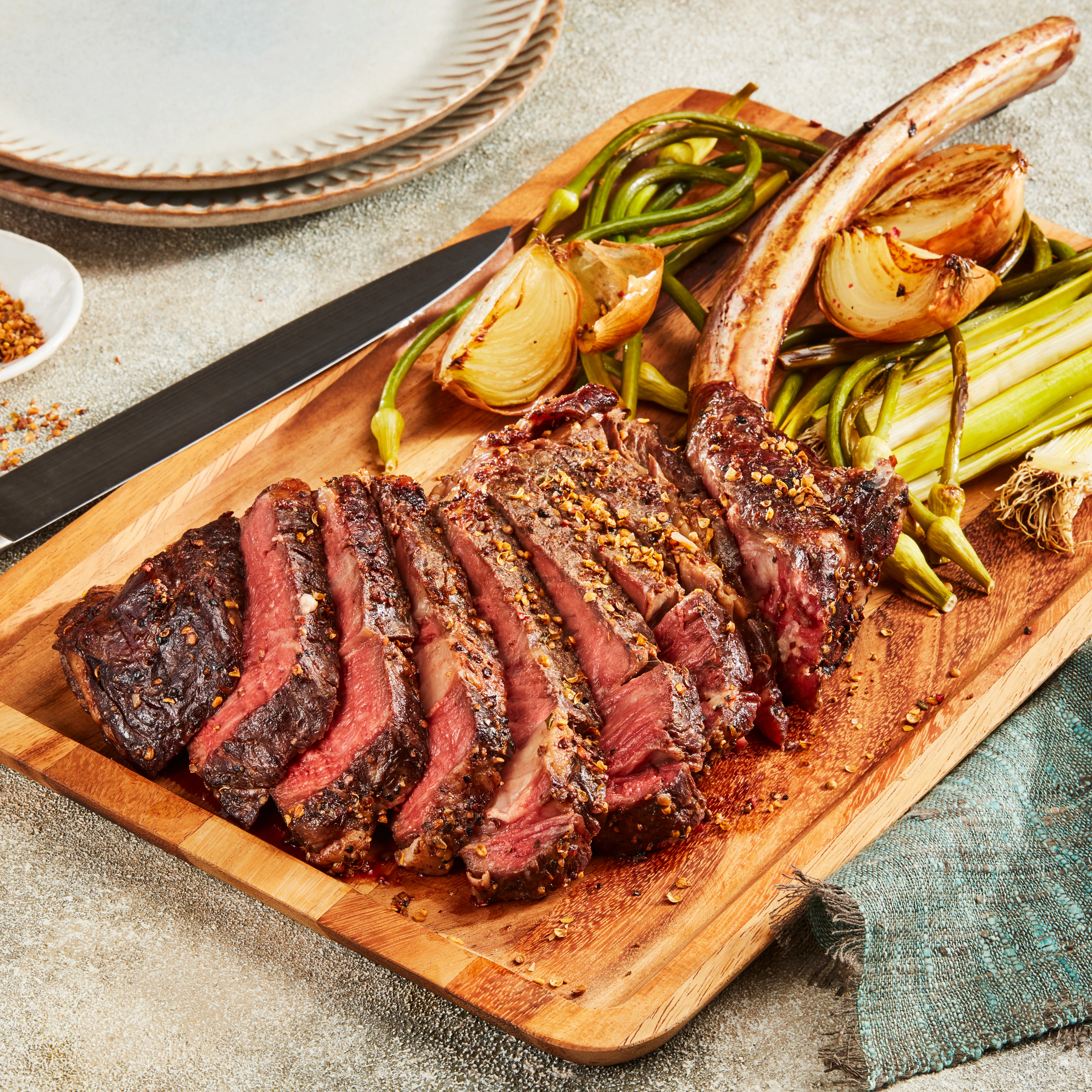 WFC 6503 Beef Steak FenchedBIRibeye Lifestyle 1x1