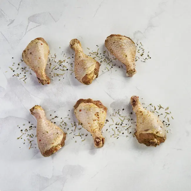 WFC_7031_7098_Chicken_Drumsticks_HerbGarlic_Raw.webp