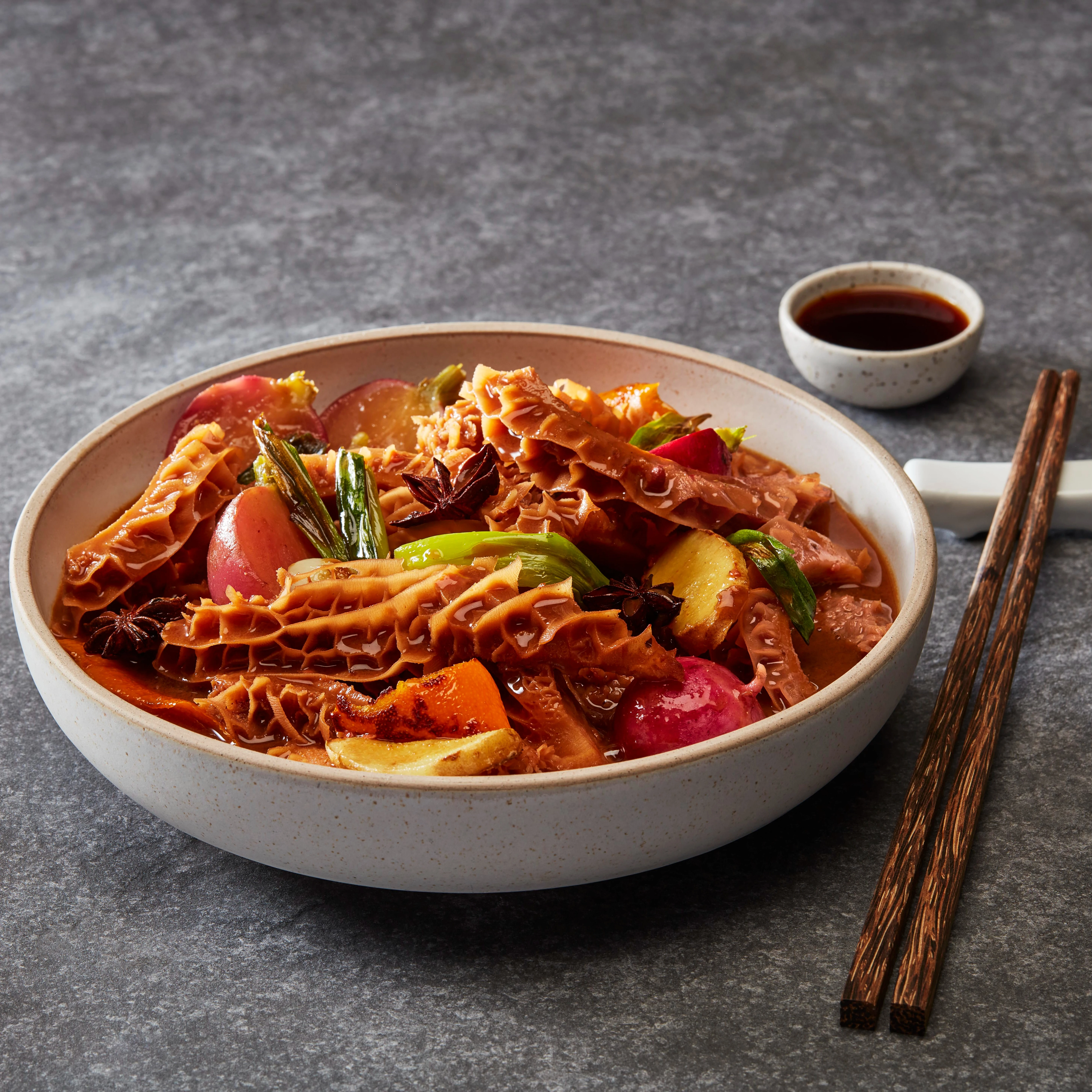 WFC 6753 Beef Tripe Honeycomb Lifestyle