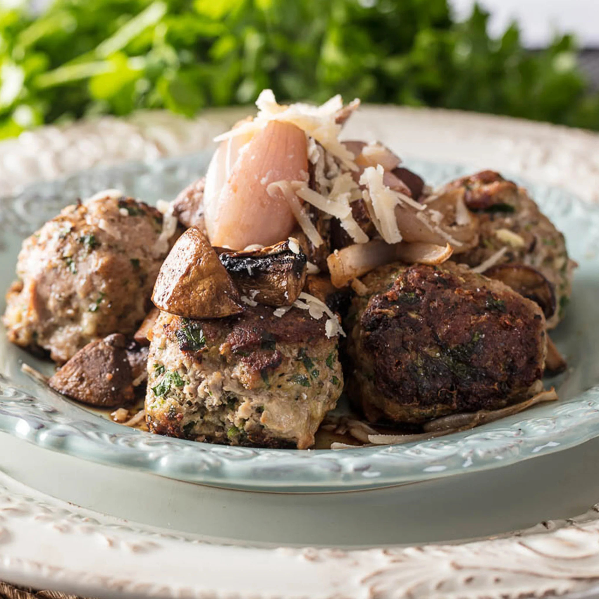 Turkey-Meatballs-with-Mushroom-and-Garlic 64A0503