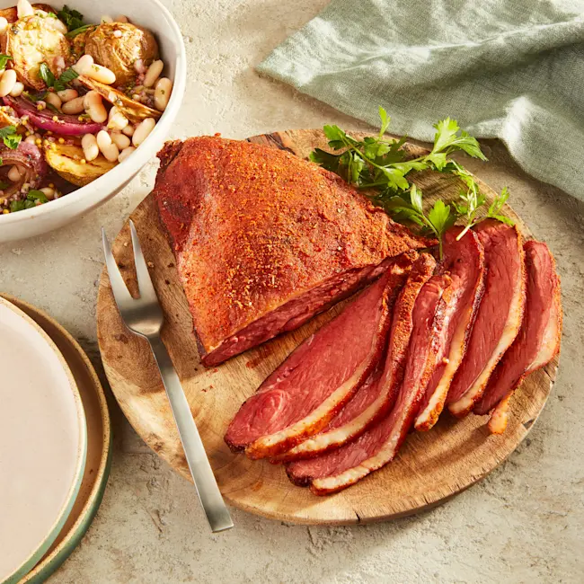 WFC 8210 Bison PicanhaRoast Lifestyle