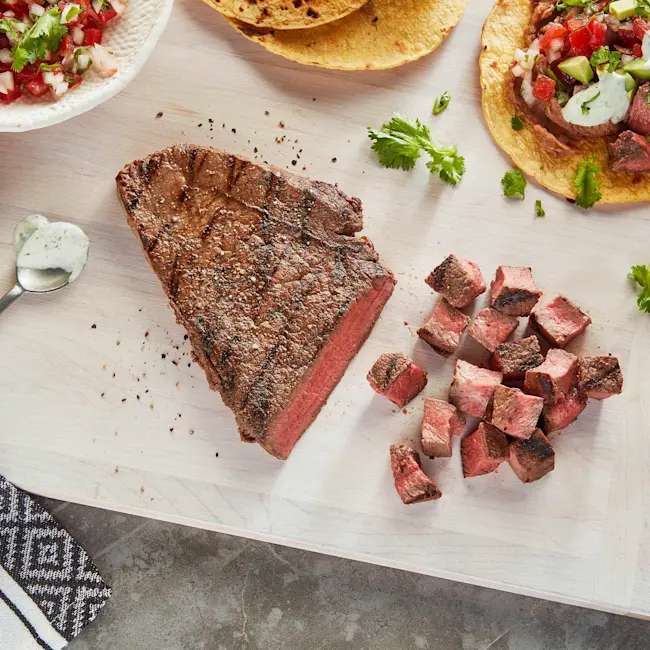 WFC 6154 Beef Steak SirloinTip Lifestyle 1x1 web