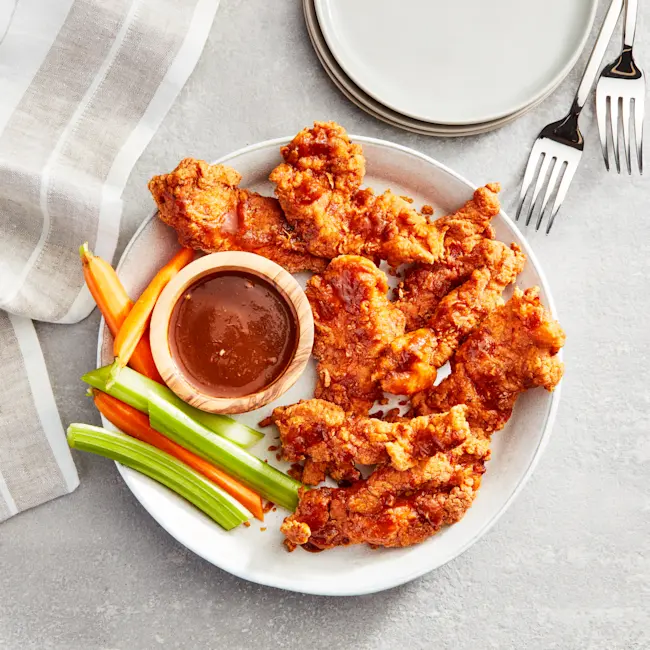 WFC 7028 7095 Chicken BreastStrips SweetSmoky Lifestyle 1x1