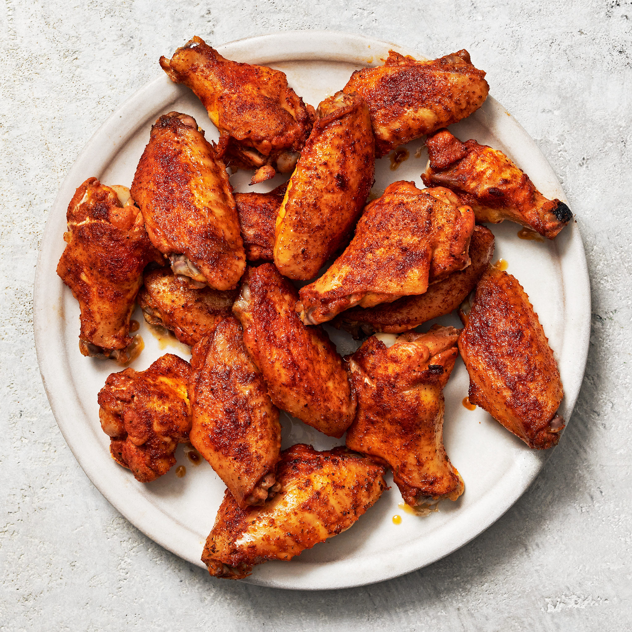 4509 WF PLATED Smoky Buffalo Chicken Wings POULTRY