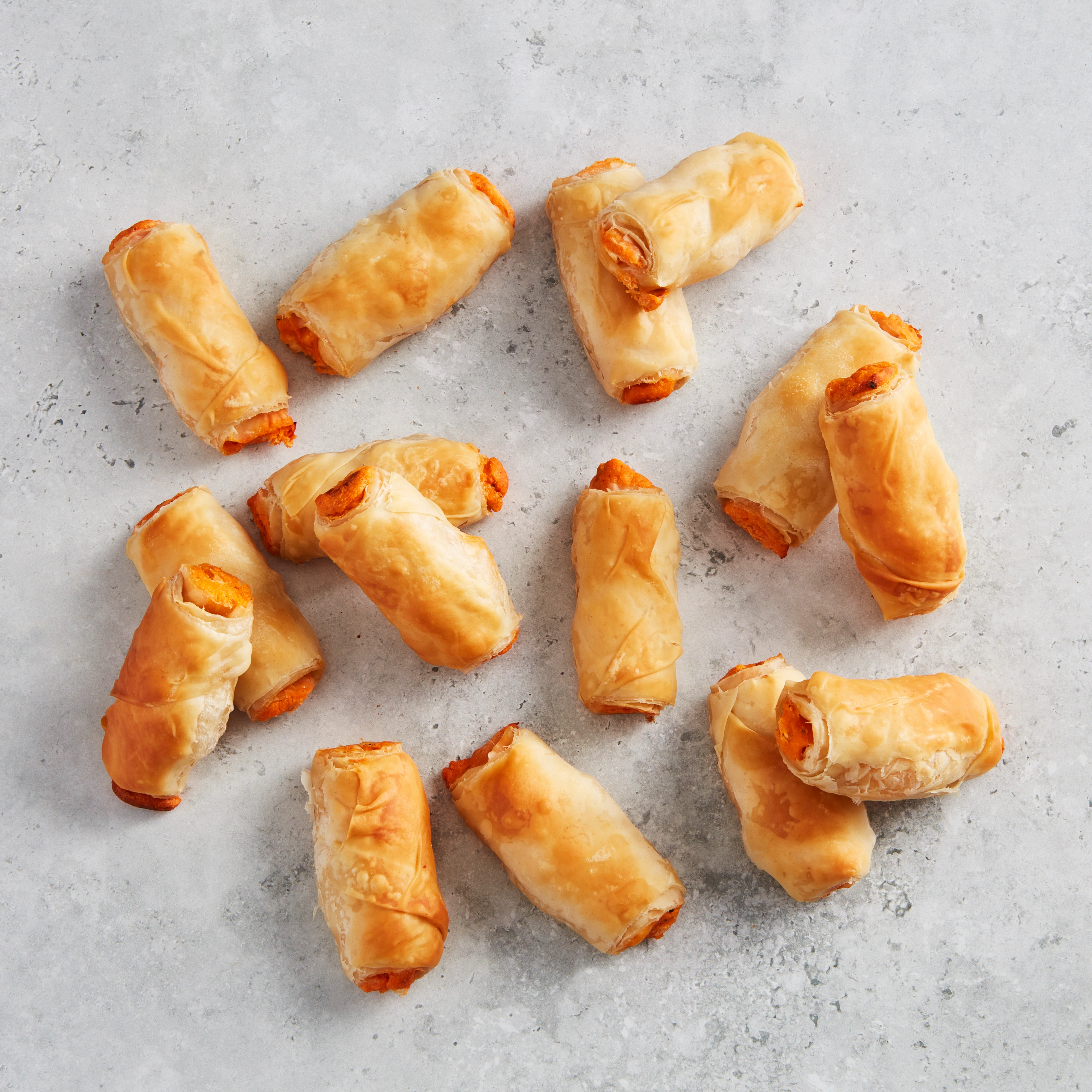 WFC 2034 ValueAdd RedPepperFetaMiniRolls RAW