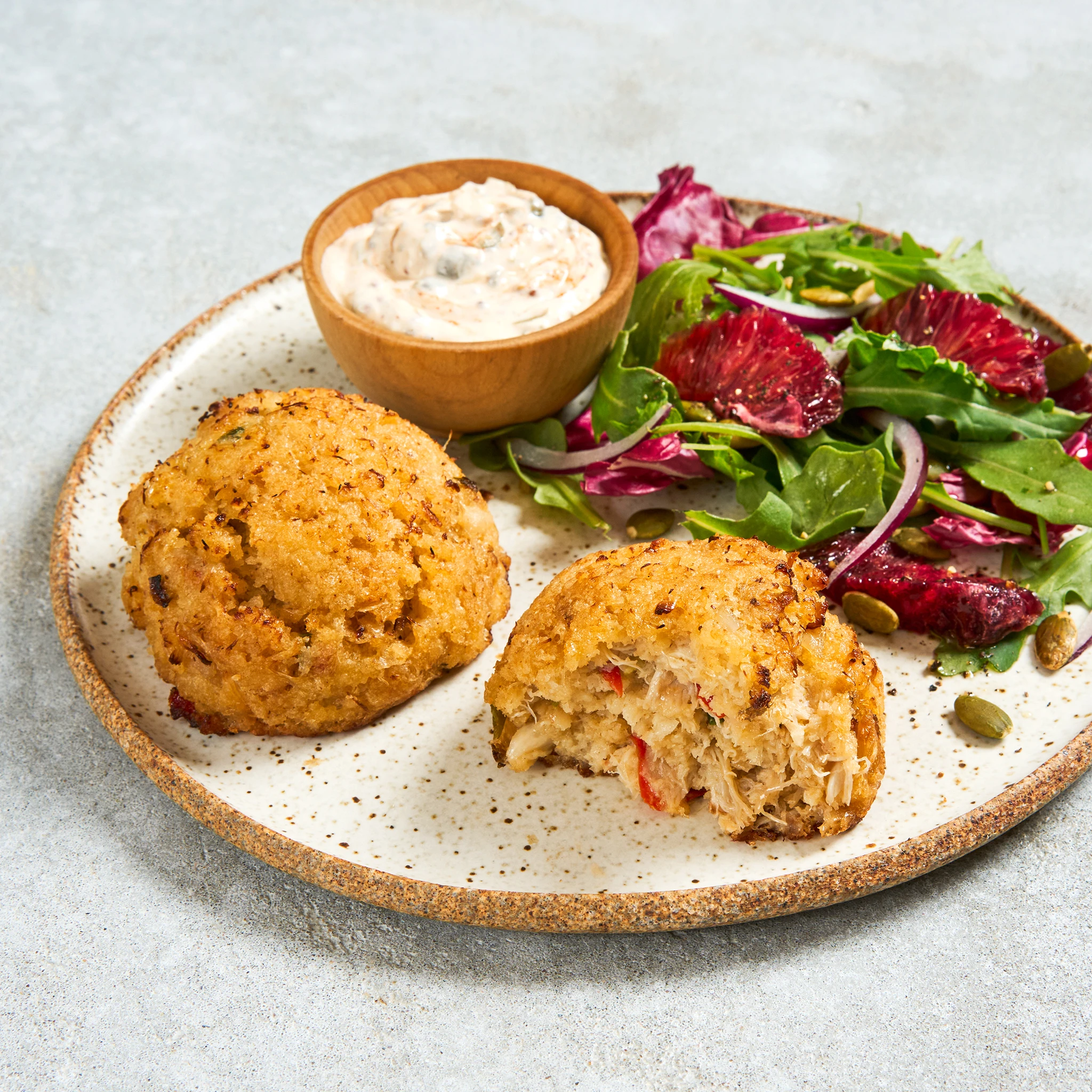 6189 WF PLATED Maryland Crab Cake Plated Seafood