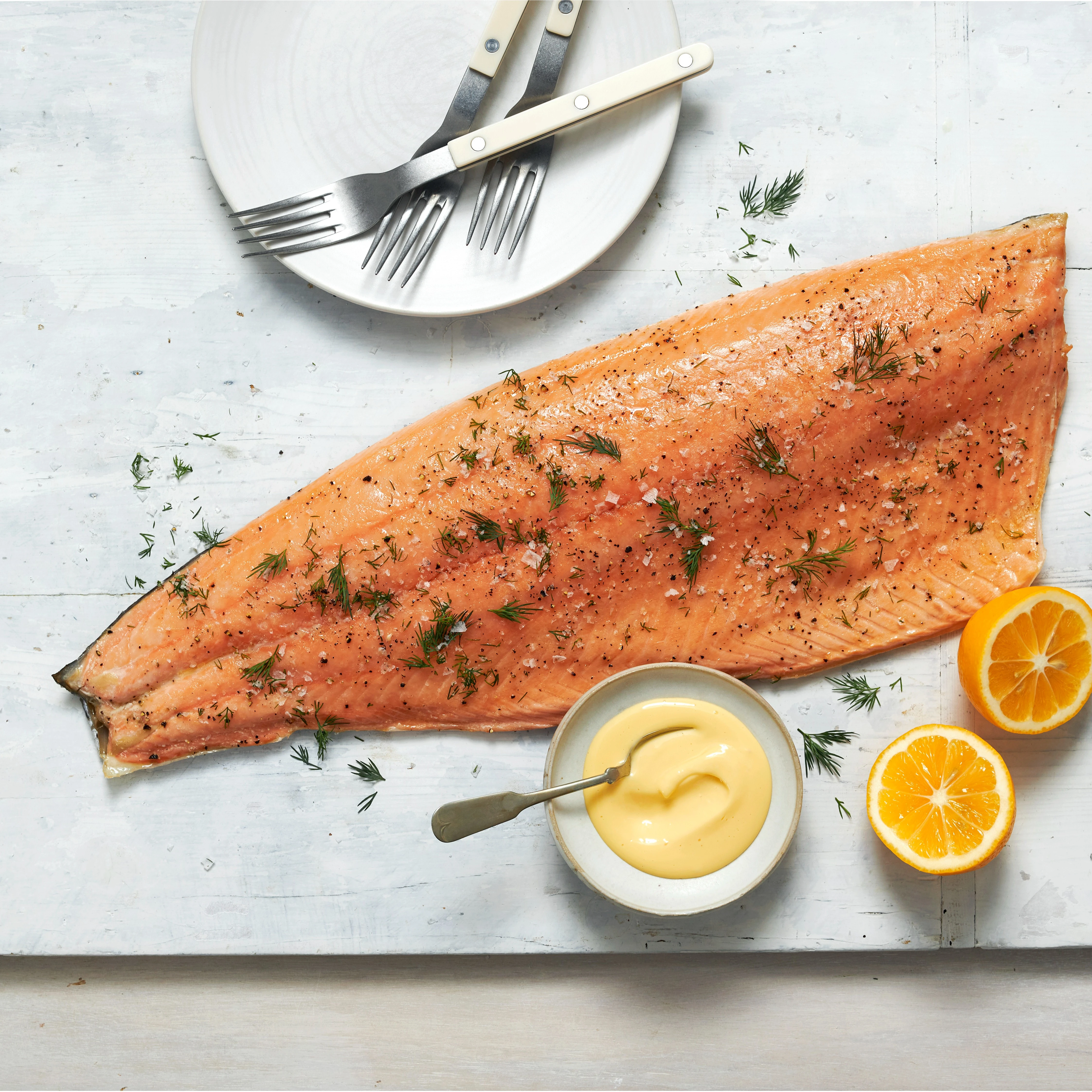 6100 WF PLATED Whole Atlantic Salmon Seafood