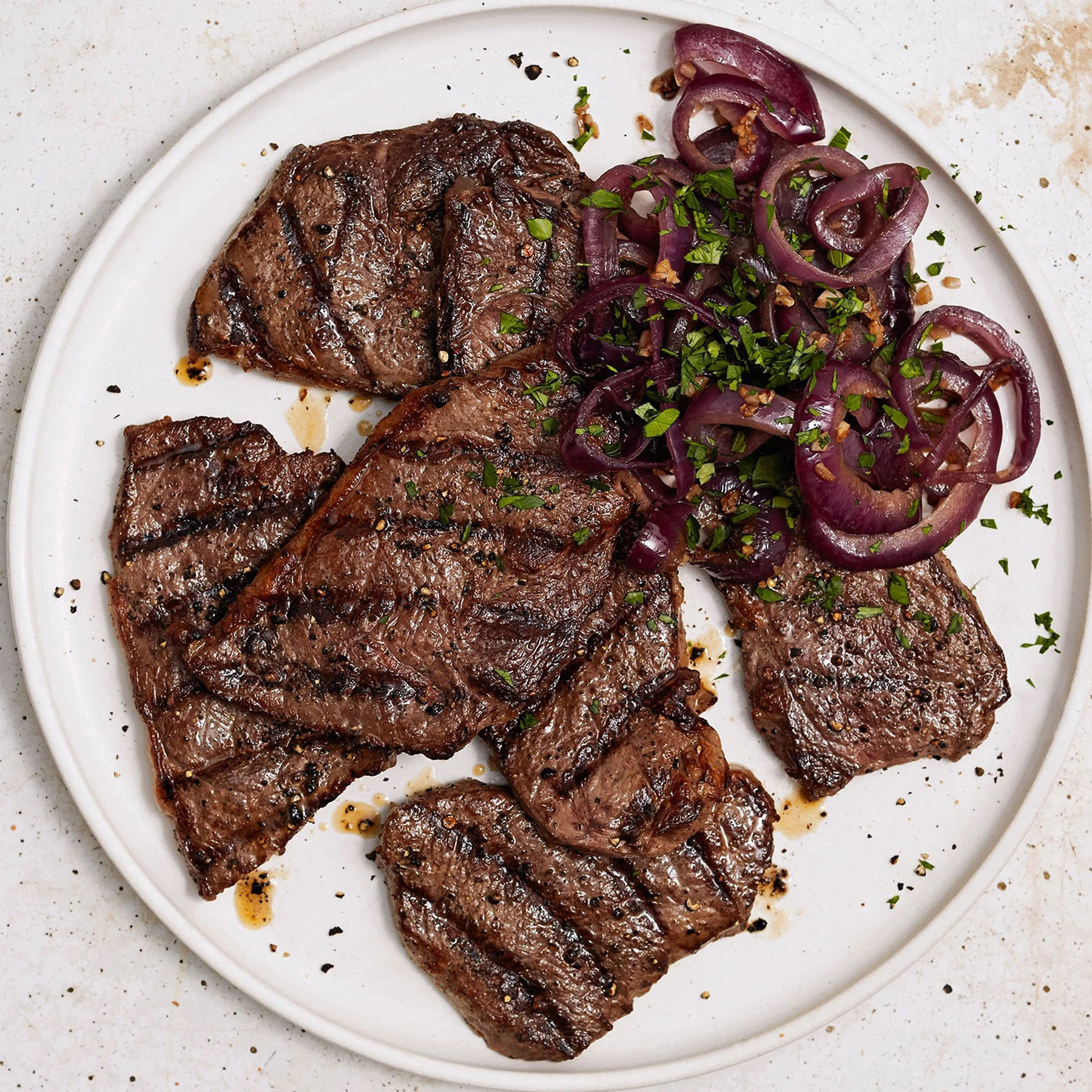 80012_WFMex_Lifestyle_ Bistec de Top Sirloin de Res Inspected_Res DD