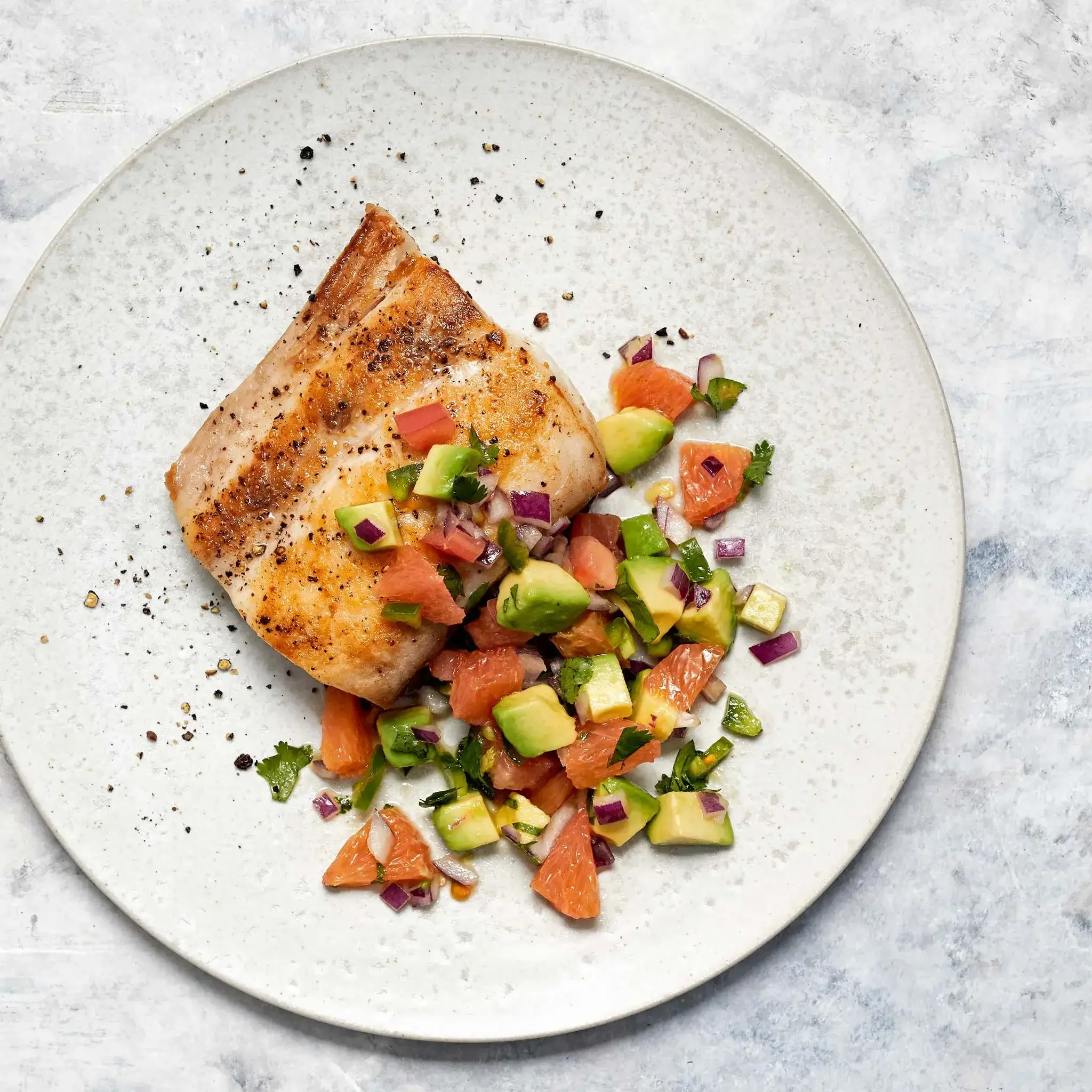 PLU_WF_PLATED_mahi mahi avocado citrus salsa_Seafood.webp