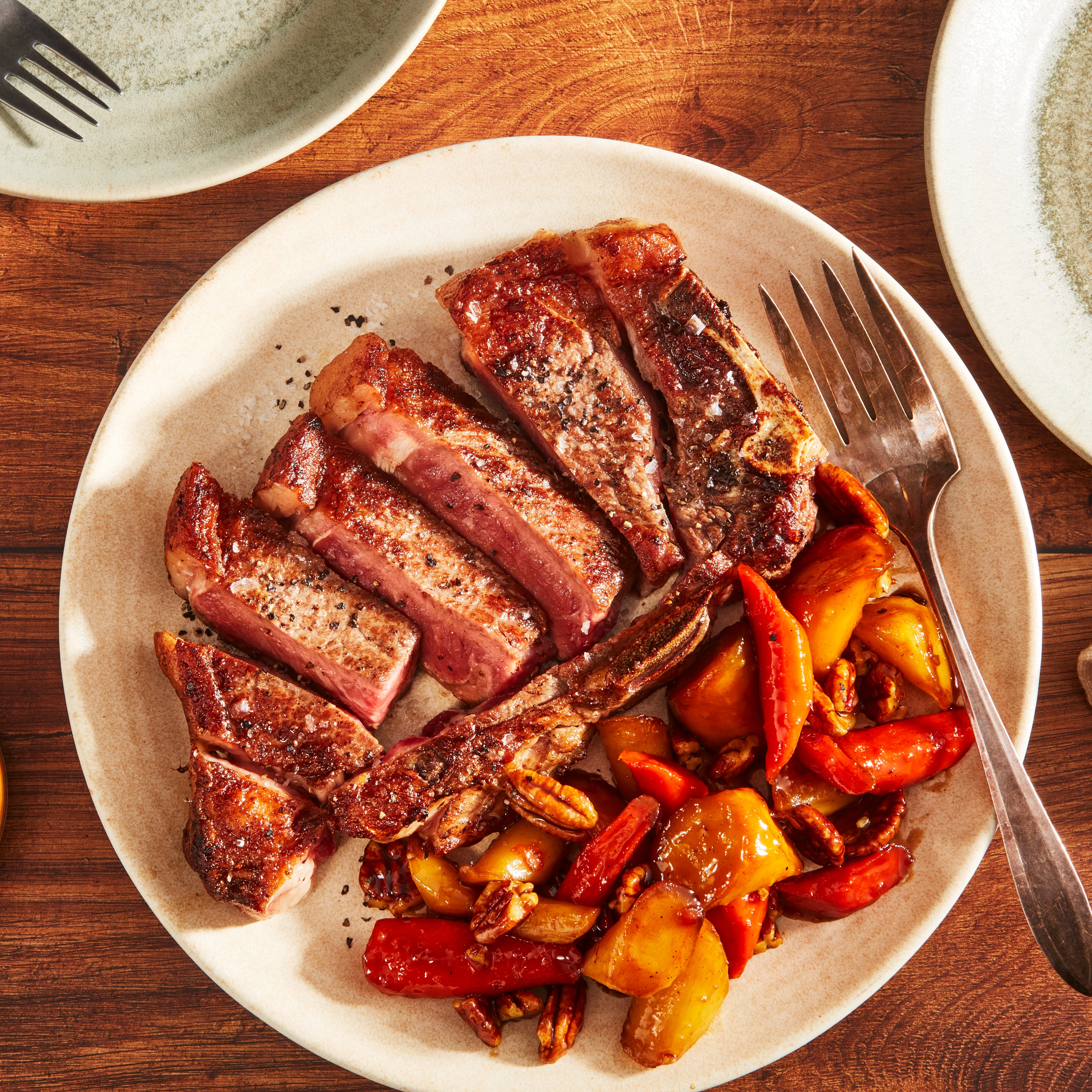 WFC 6794 Beef USMT Steak NYStriploin BoneIn LS