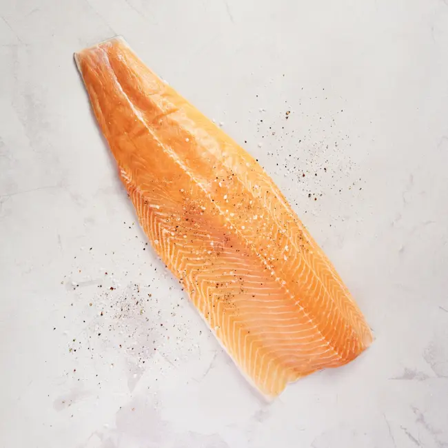 WFC 5177 Seafood Salmon FaroeIsland Fillet Raw