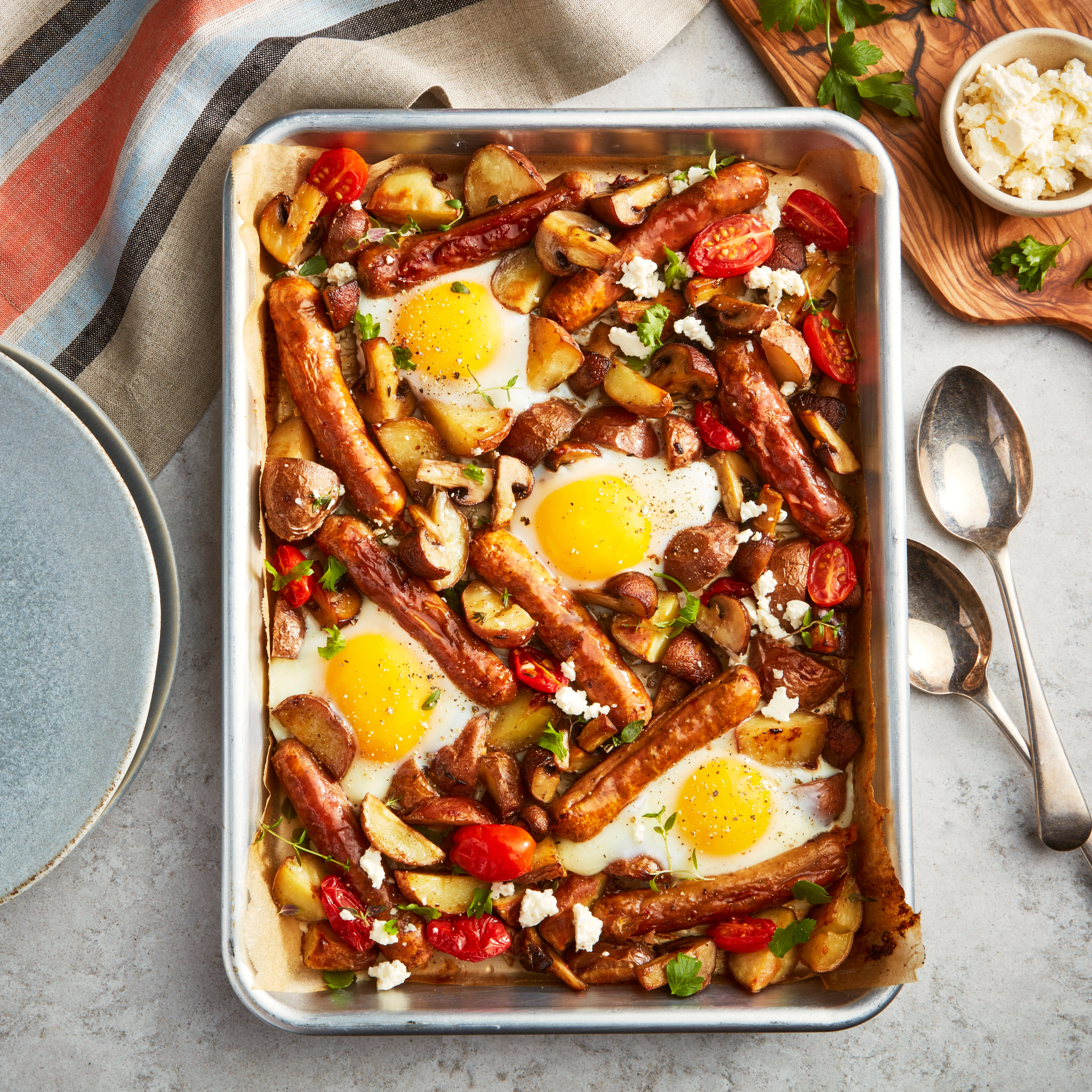 WFC 9077 Grinds Sausage TurkeyBreakfastSausageLinks Lifestyle