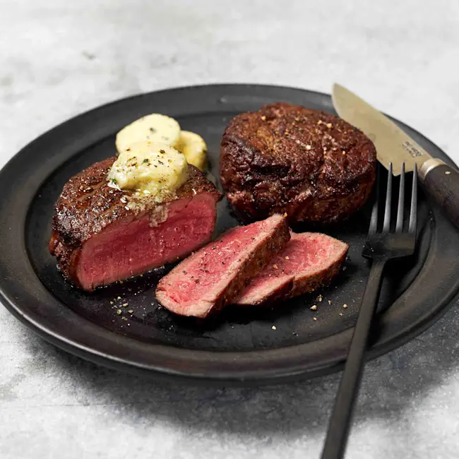 WFC 6555 Beef Steak Tenderloin Lifestyle