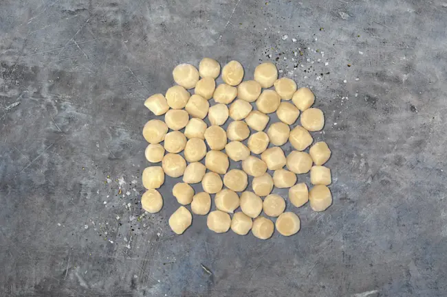 25343 RAW 60/80 Faroe Bay Scallops