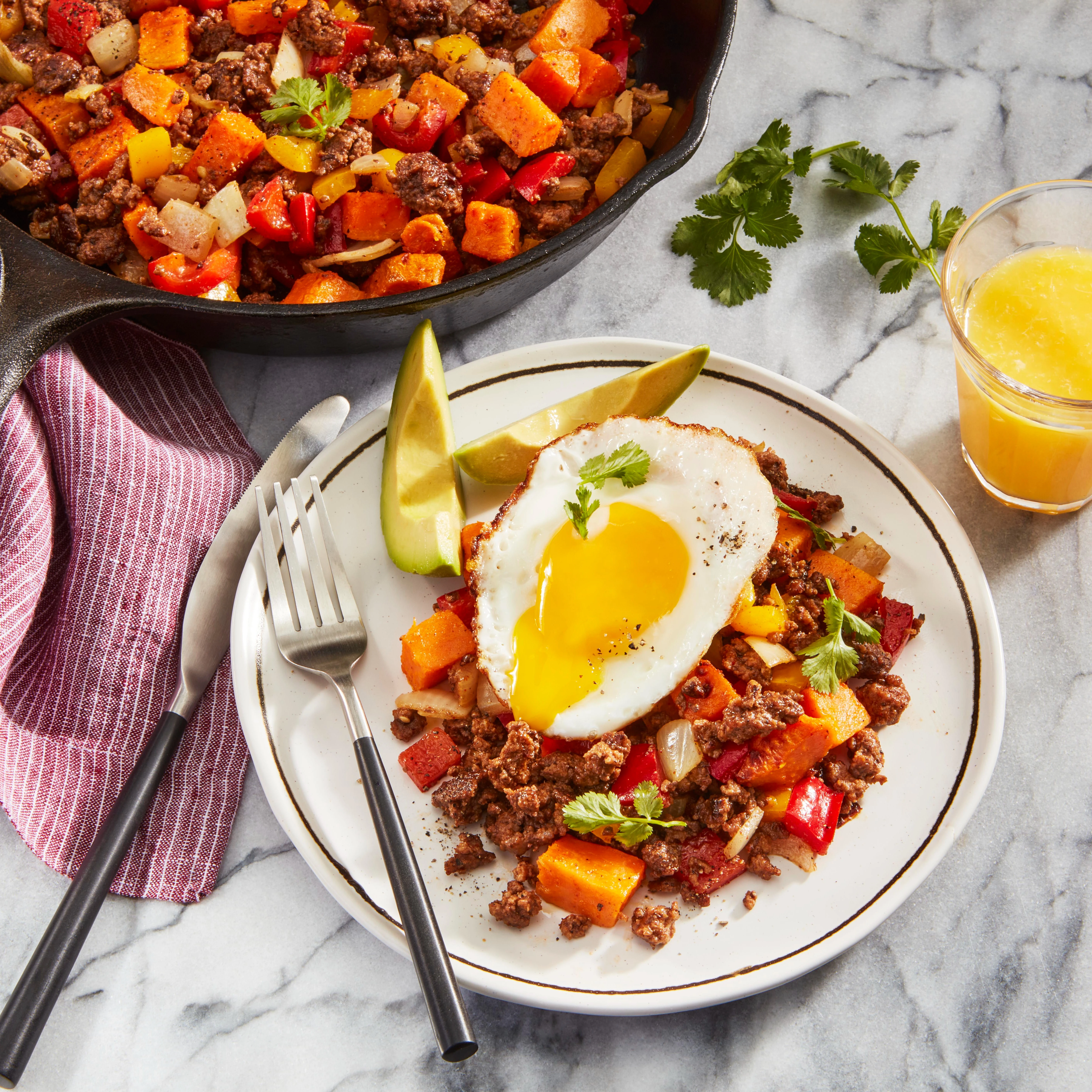 WFC 9031 Grinds Bison Lean Lifestyle