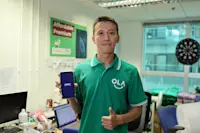二手电子产品电商 Ola Tech 利用 SleekFlow 增加20%销售额