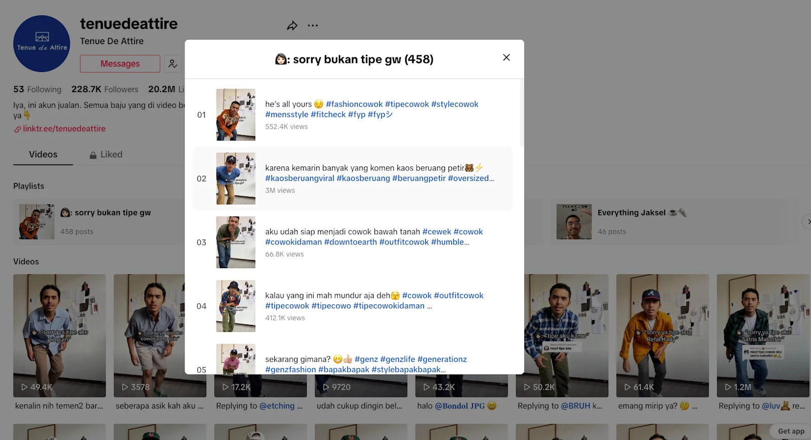 Social media marketing Tenue de Attire