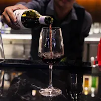 Cutt & Grill: Capai Efisiensi Operasional dengan SleekFlow