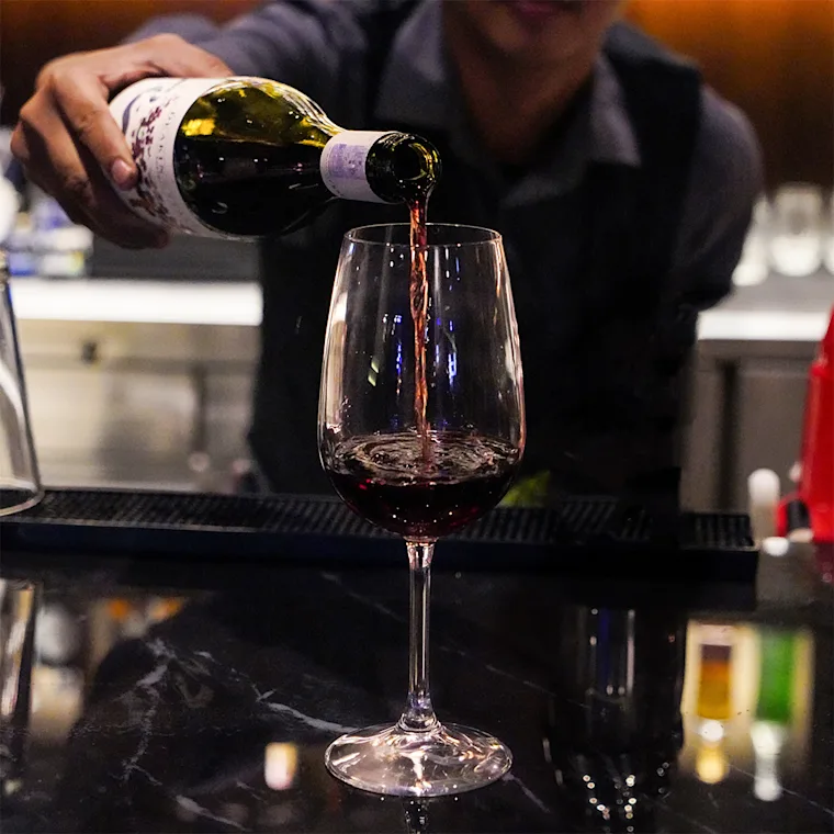 Cutt & Grill: Capai Efisiensi Operasional dengan SleekFlow