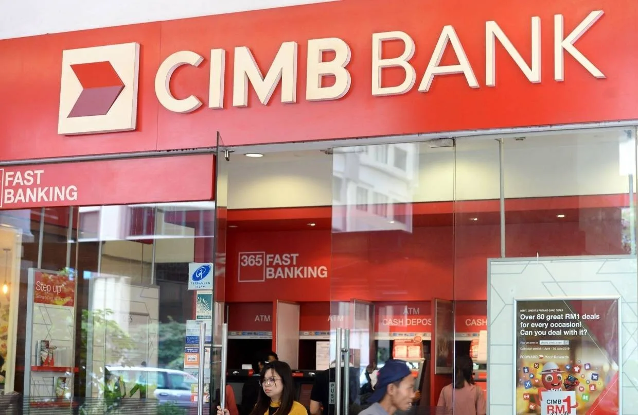 cimb bank entrance with fast banking services sign