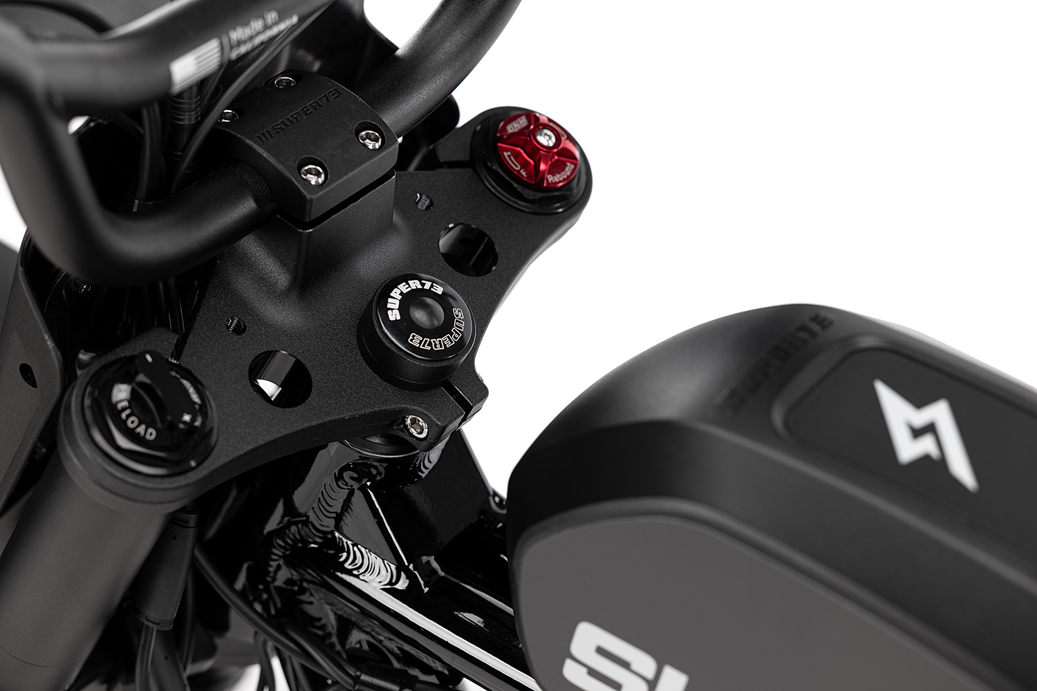 Closeup of the Super73-RX Mojave in Obsidian black battery