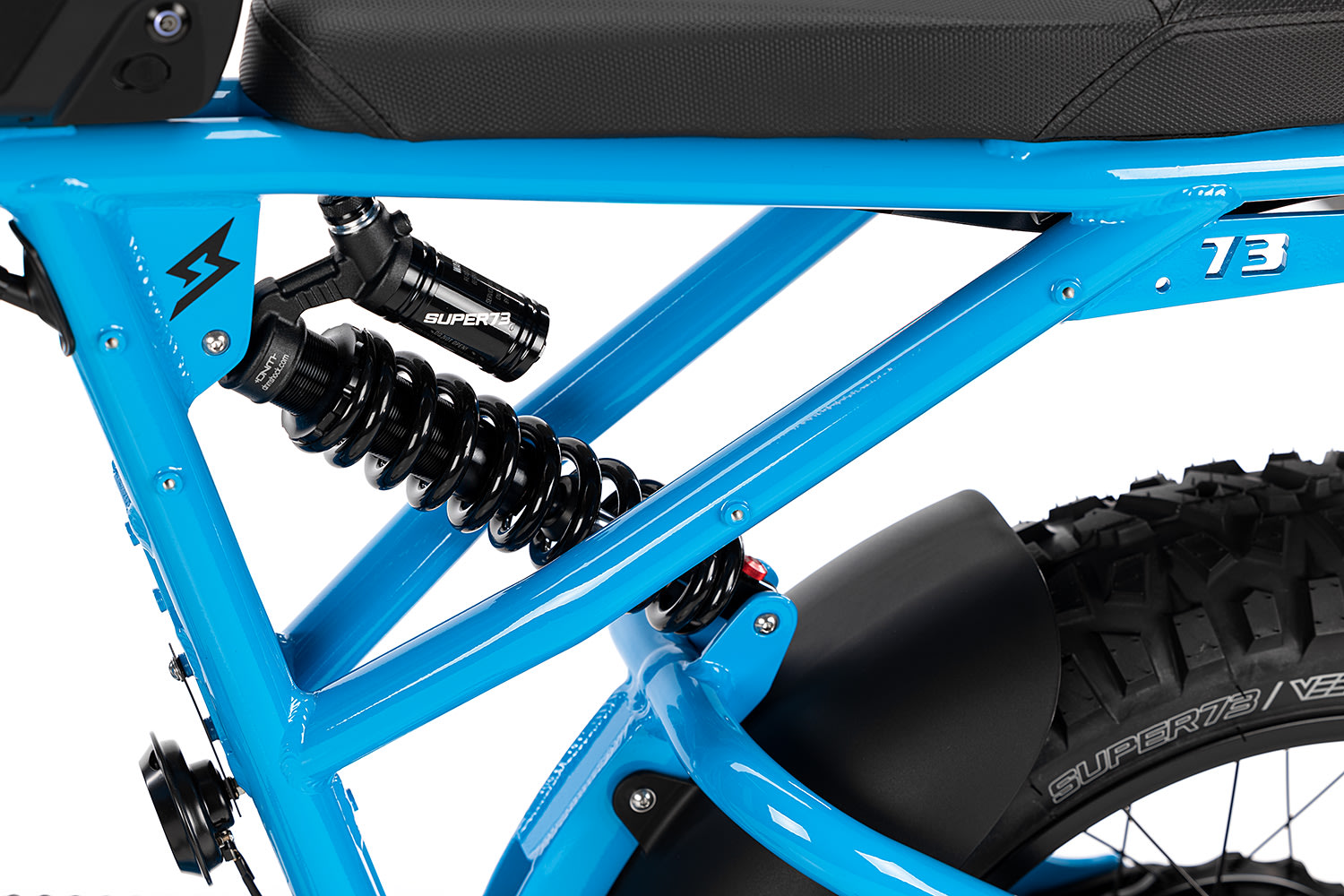 Closeup of the Super73-RX Mojave in Blue Tang suspension