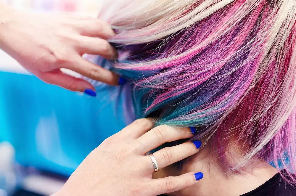 rainbow-hair-how-to-maintain-best-shampoos-and-top-tips