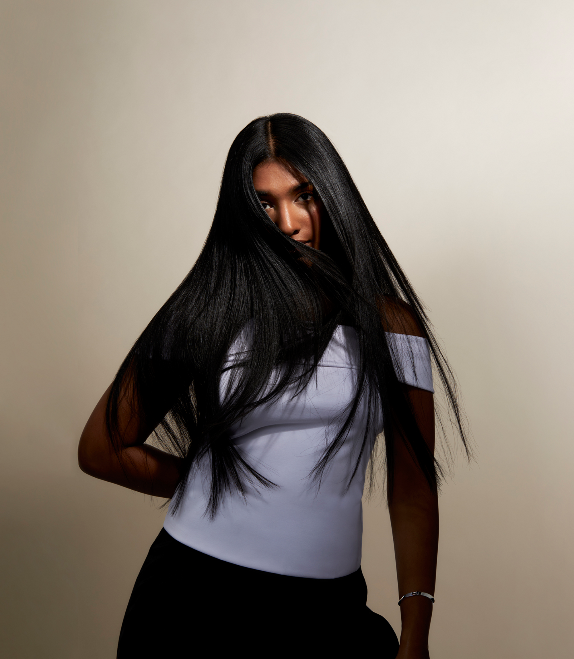 250604 JOHN FRIEDA WAVES ELEVATED AFTER AASHI 189-2000x2300