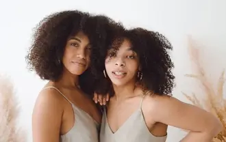 4C Hair Type Guide: What Is It & How to Care For It_Featured Image