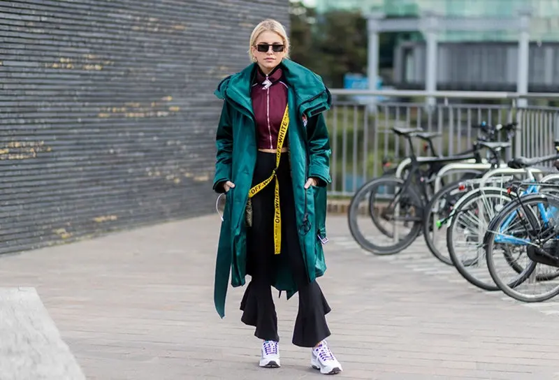 the_best_street_style_at_london_fashion_week_spring_2018-38_IMG