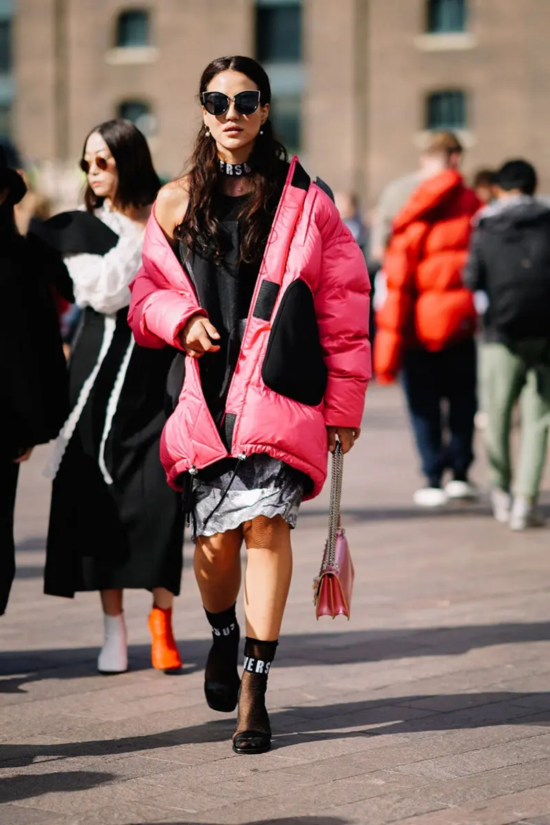 the_best_street_style_at_london_fashion_week_spring_2018-54_IMG