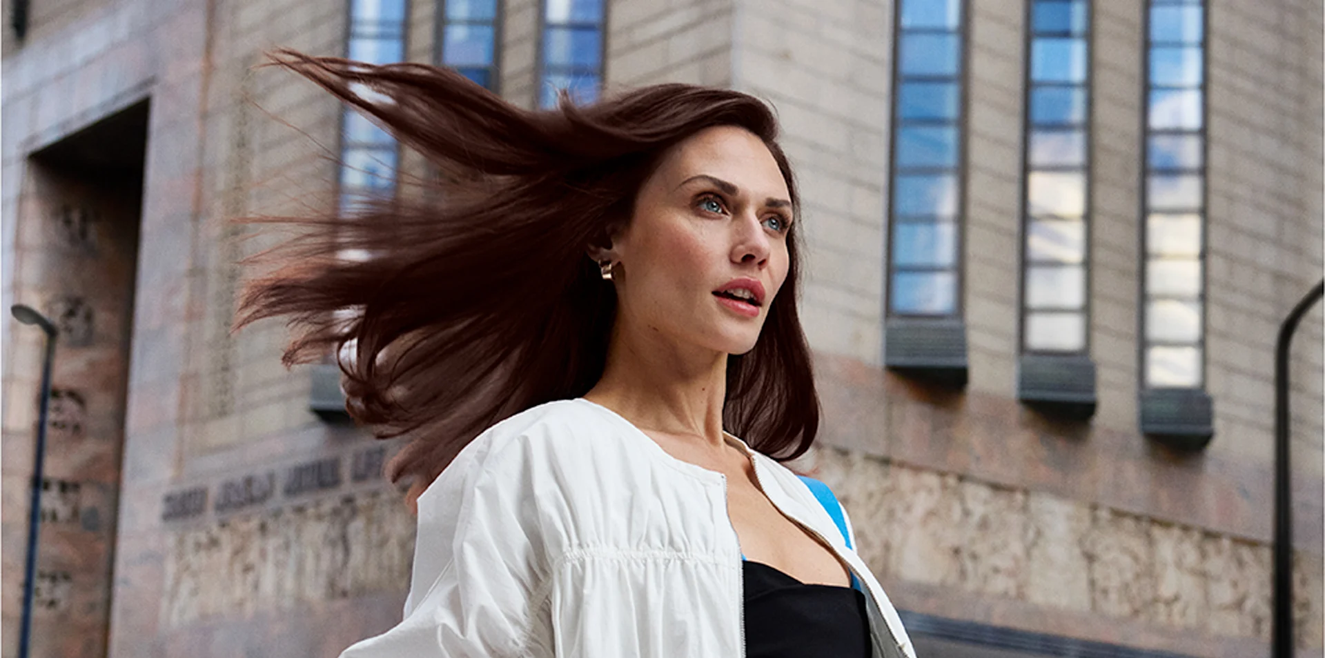 139739 JF Website Banner CA-FINAL brunette mob-4225x2100