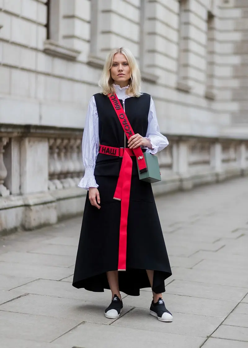 the_best_street_style_at_london_fashion_week_spring_2018-26_IMG