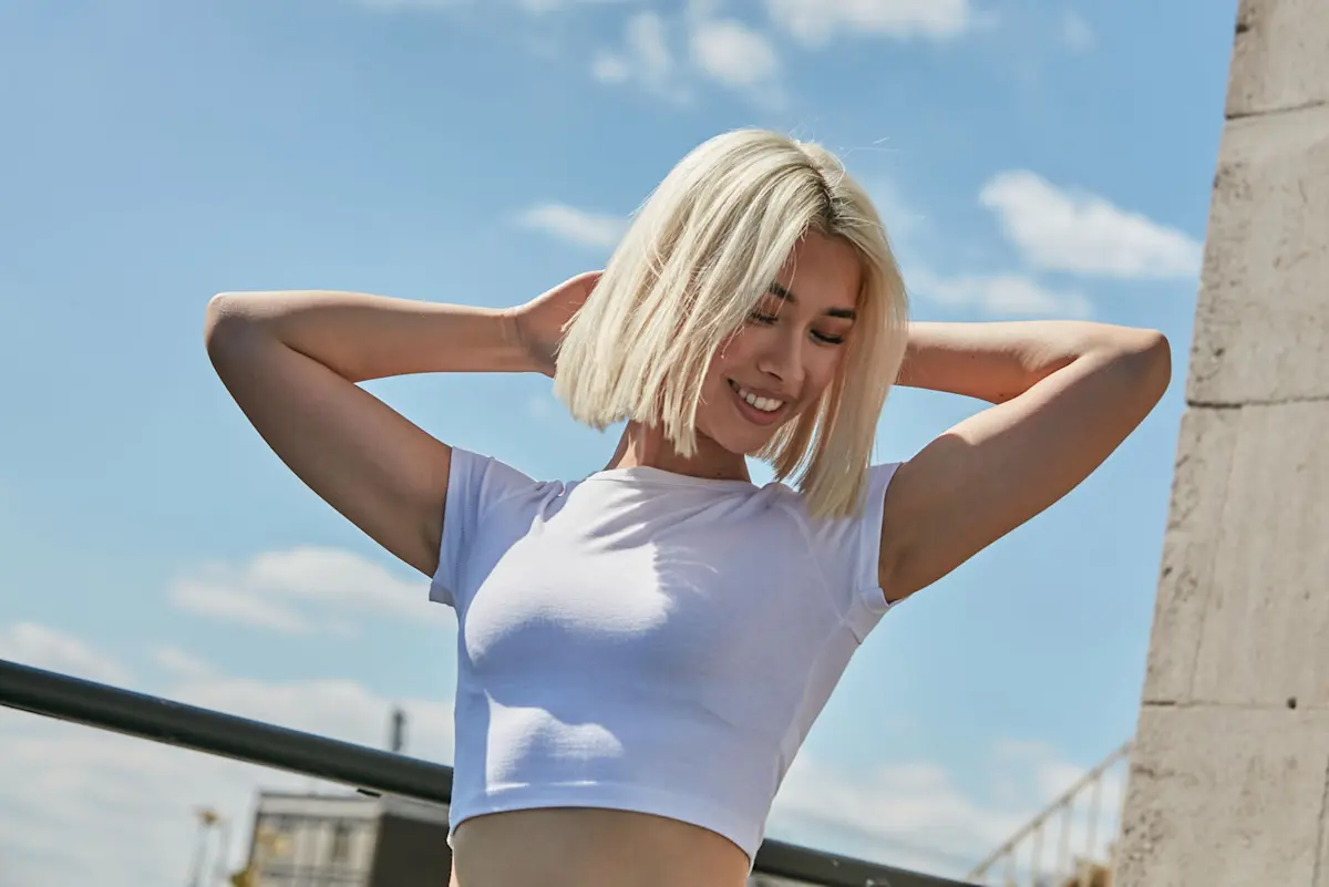 How to Get Icy Blonde Hair_Lid