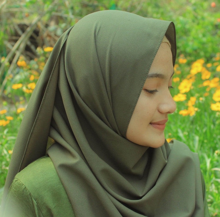 Jenis Bahan Kerudung Cantik yang Nyaman untuk Segala Aktivitas