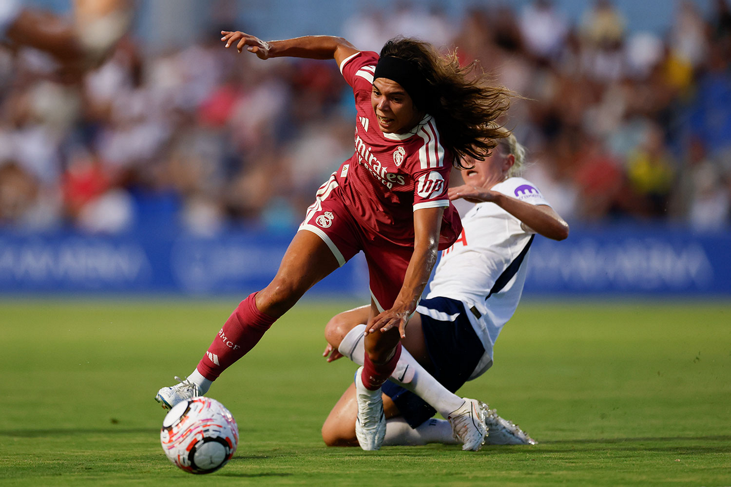 Andreia Jacinto durante el partido contra el Tottenham Hotspur