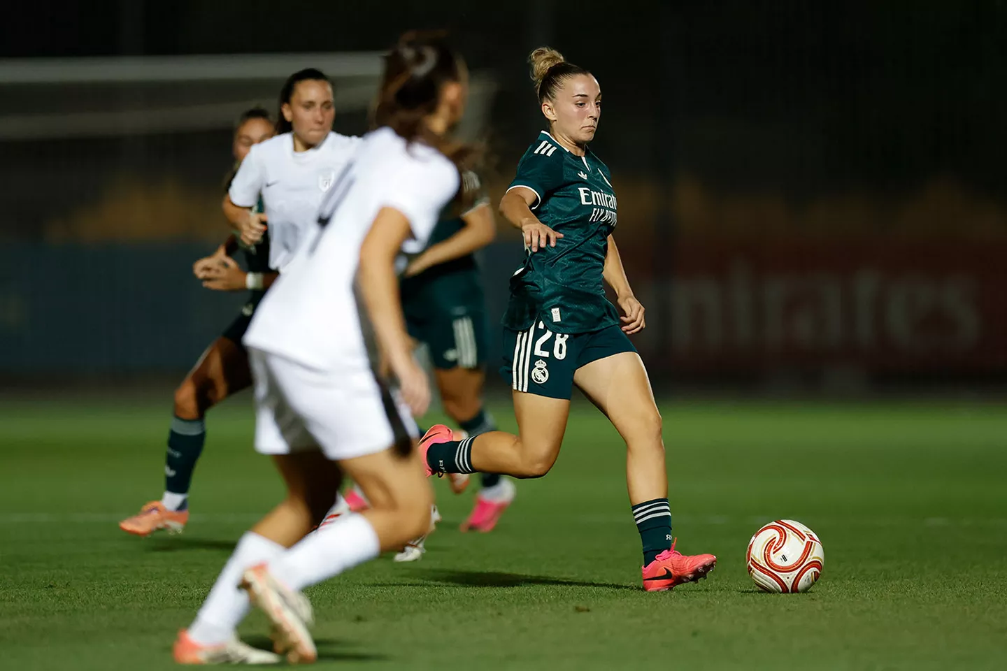 Irune Dorado durante el amistoso contra el Madrid CFF