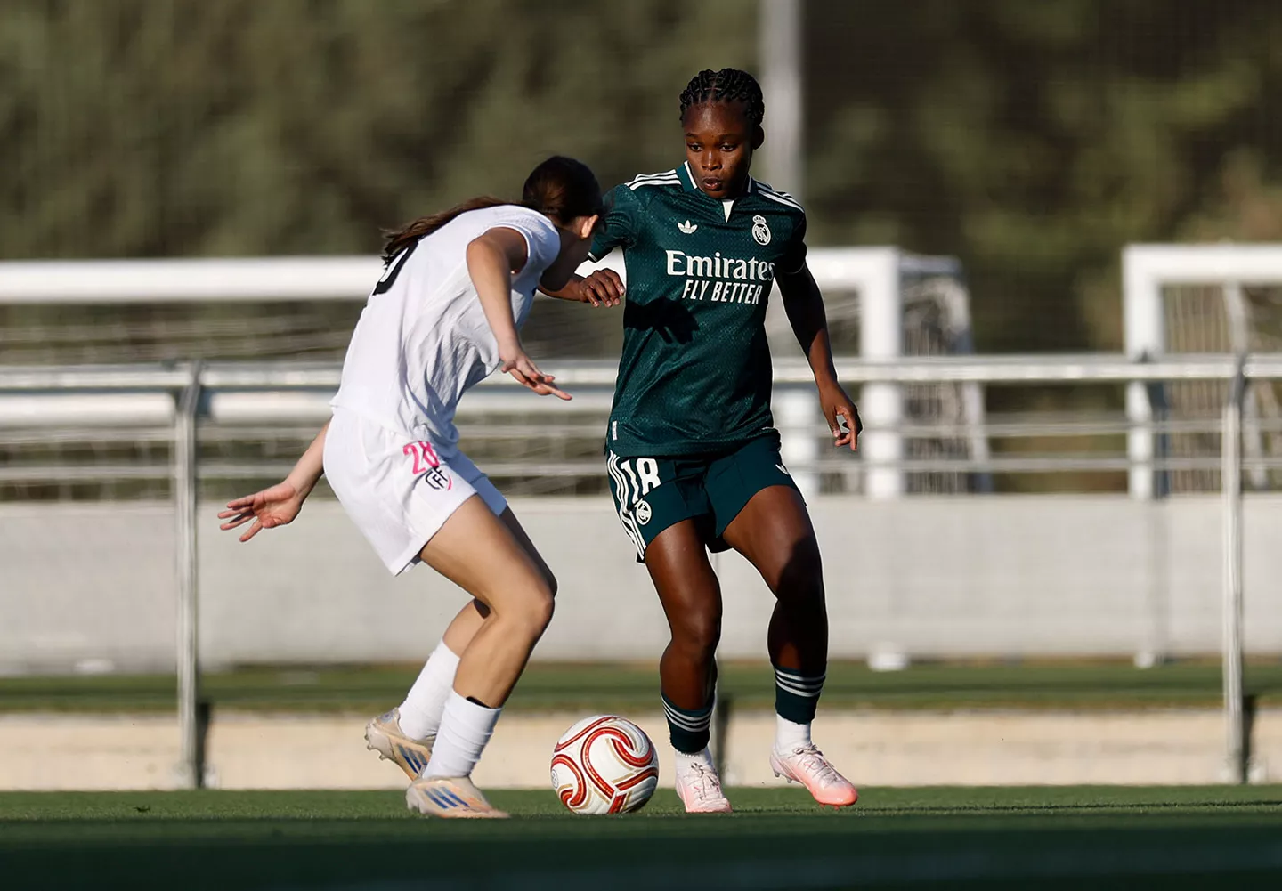 Linda Caicedo durante el amistoso vs Madrid CFF