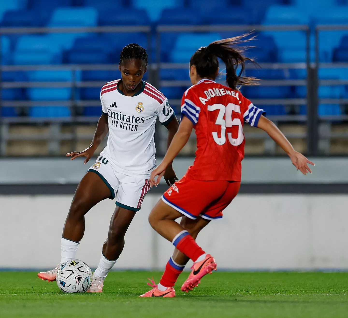 Lineth Beerensteyn encara a Ainoa Montoya