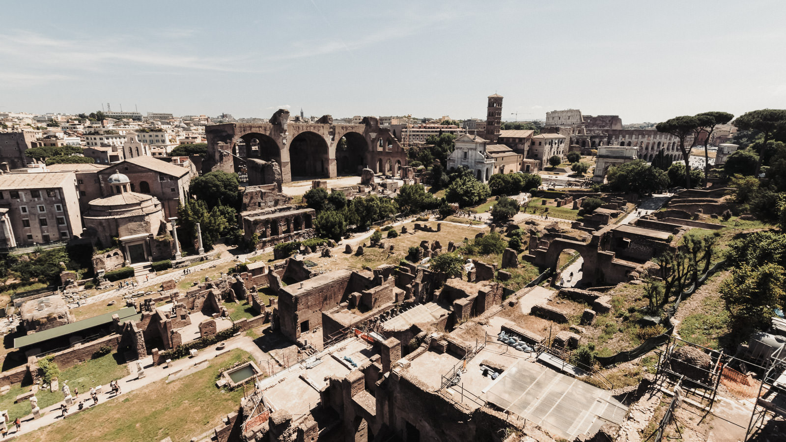 Gladiator's Gate: Special Access Tour Of The Colosseum | Walks