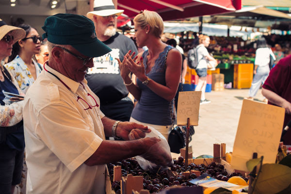 Many vendors have been working in the Rialto market for generations.