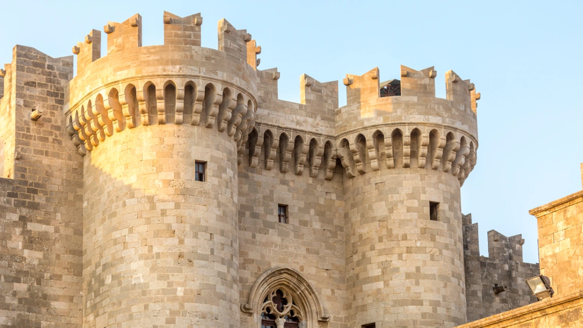 Rhodes Walking Tour, Grand Master Palace & Old Town Stroll