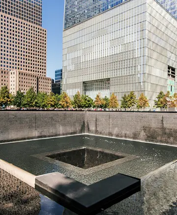 The Reflecting Pools on our 911 tour with One World Observatory tickets
