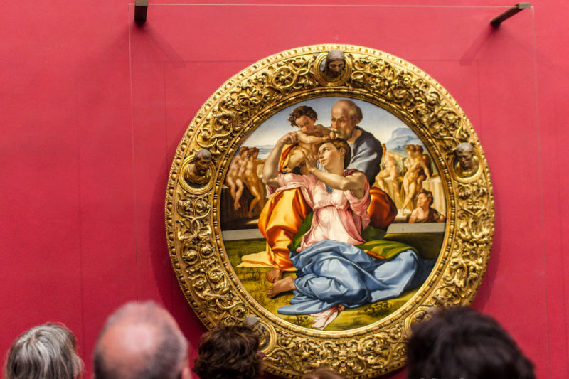 'Tondo Doni', The Holy Family is the only painting finished by Michelangelo in his maturity